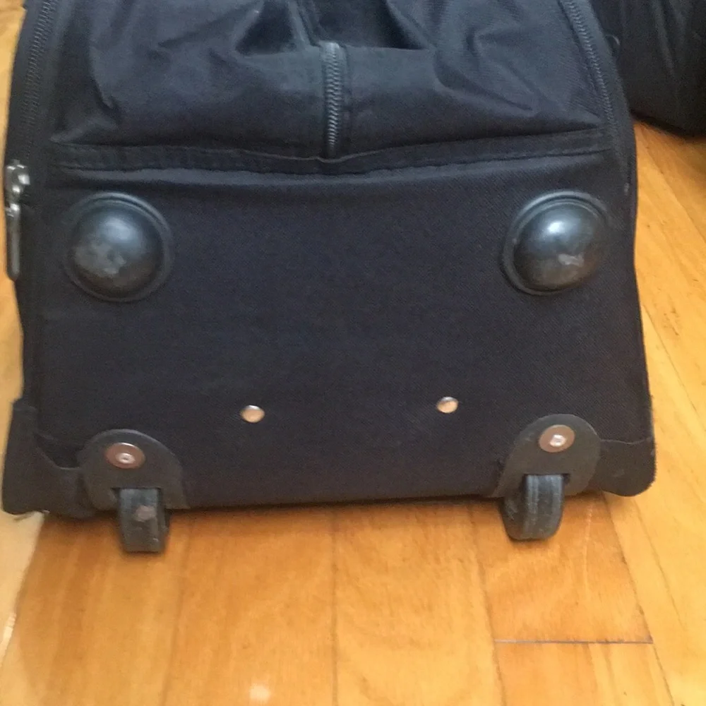 Smaller Sized Luggage Bag (22 inch)
